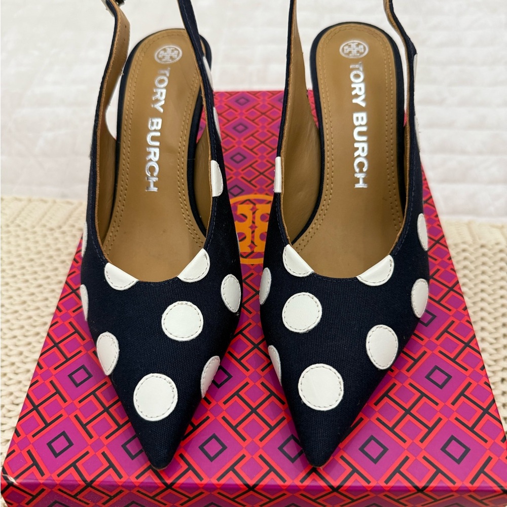 Tory Burch White and Blue Heels with Pointed Toe